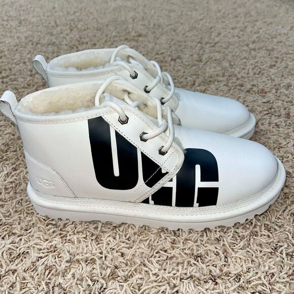 UGG Men\'s Neumel Broken Logo Chukka Boots White, Size 9 main image 6